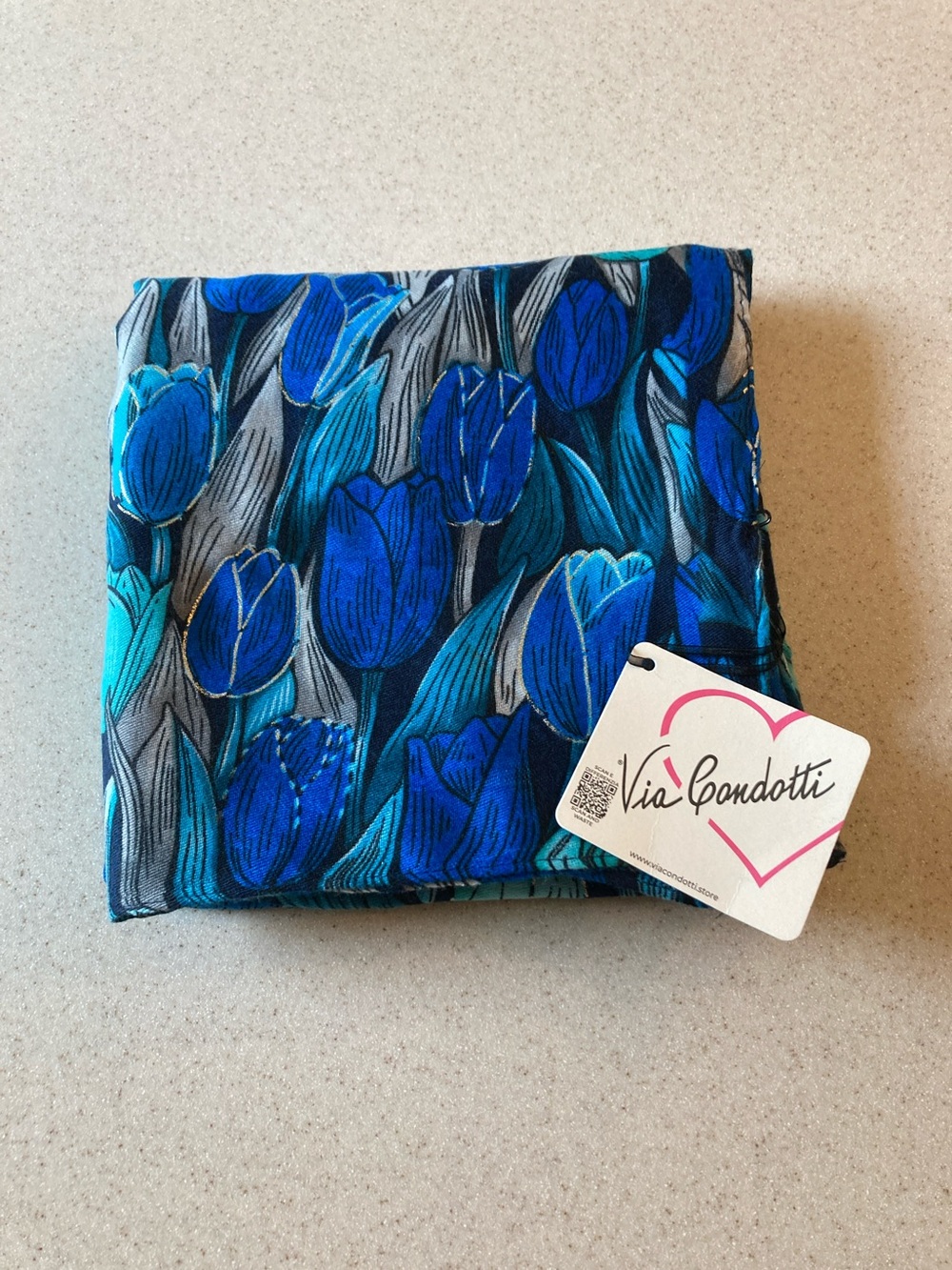 NWT Via Condotti Blue & Teal Tulip-Print Scarf